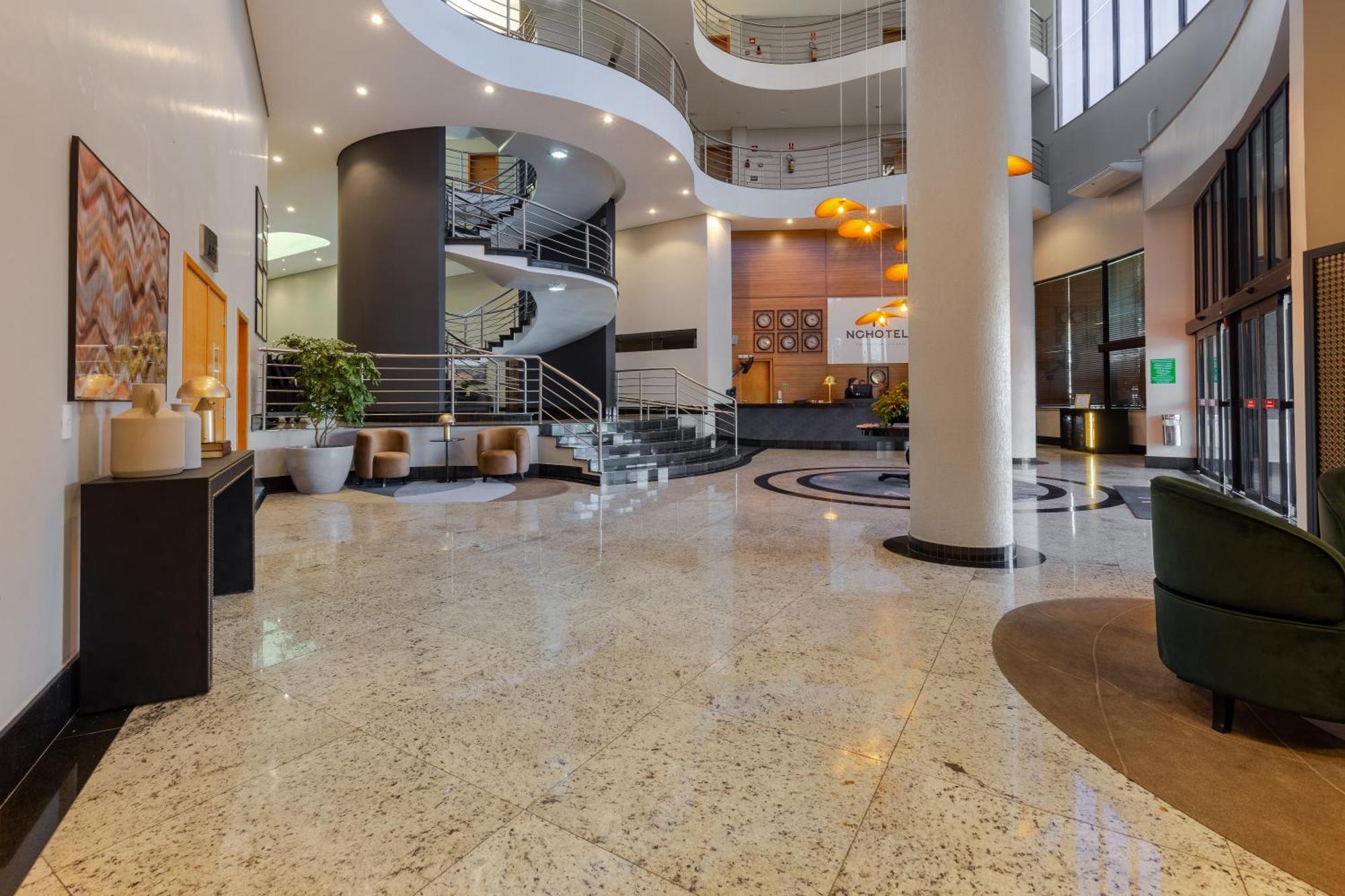 Nohotel Premium 아메리카나 외부 사진